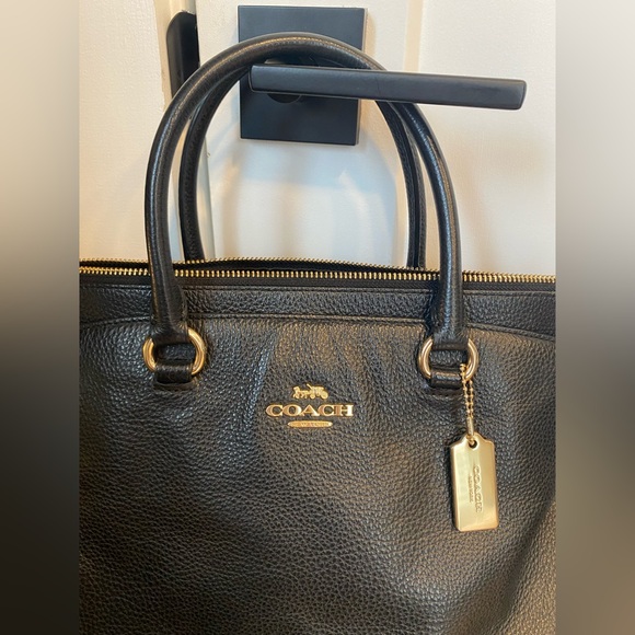 Coach Mia Sachel - Picture 2 of 15